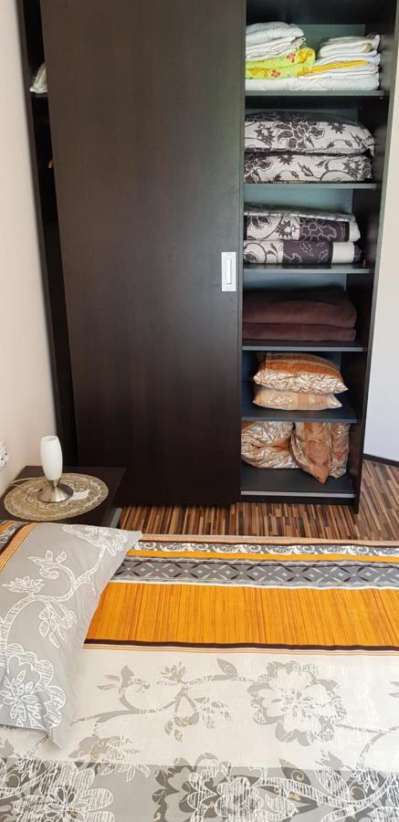 Apartment With Green Terrace 布尔加斯 外观 照片